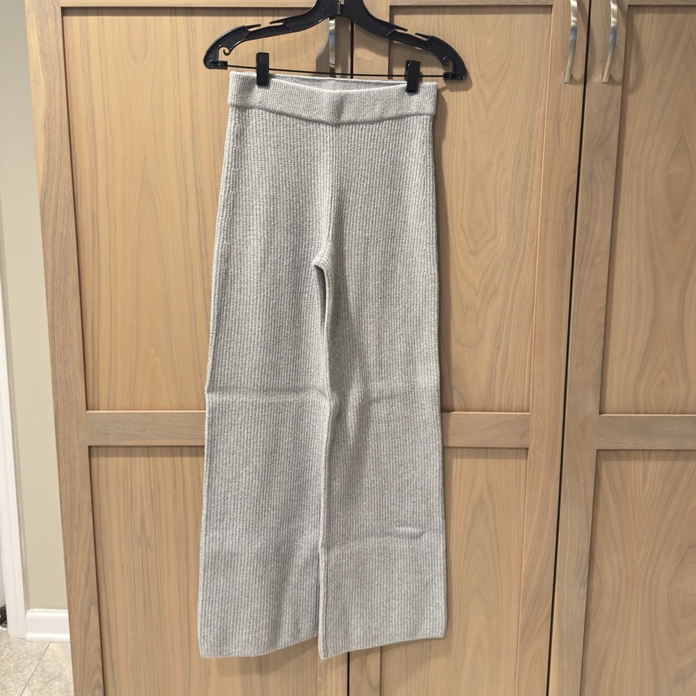 GAP Grey Knit Pants